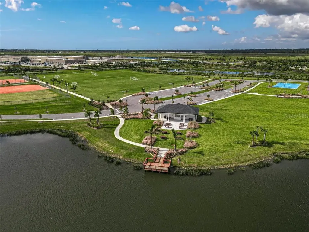 7782 Waning Moon Way Sarasota FL 34241