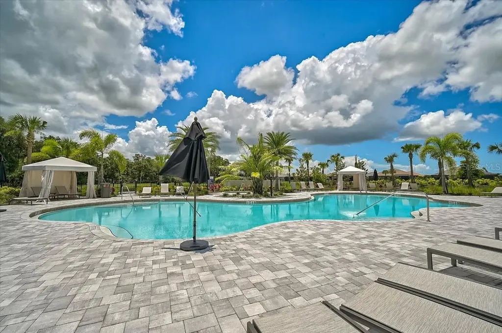 7782 Waning Moon Way Sarasota FL 34241