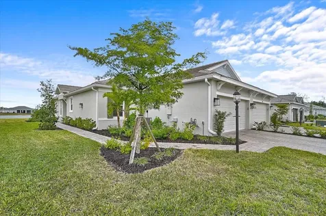 7782 Waning Moon Way Sarasota FL 34241