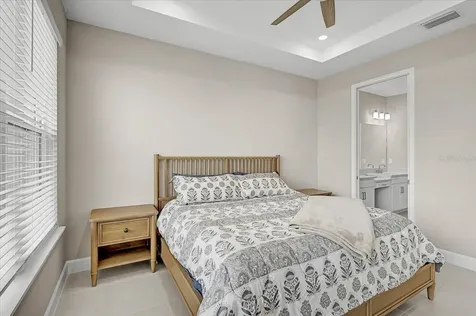 7782 Waning Moon Way Sarasota FL 34241
