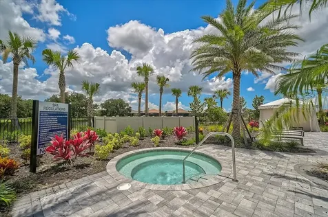 7782 Waning Moon Way Sarasota FL 34241