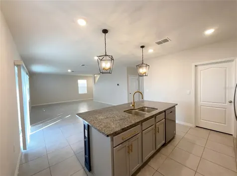 11327 Amber Ridge Drive Zellwood FL 32798
