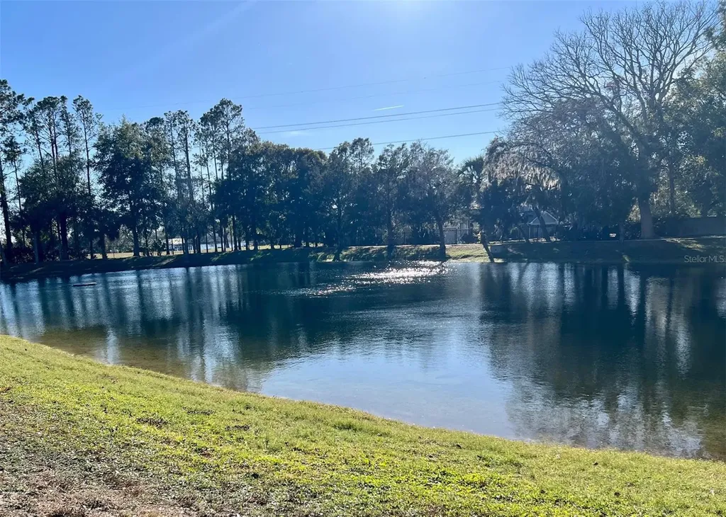 5039 Shorewood Landing Lane Oviedo FL 32765