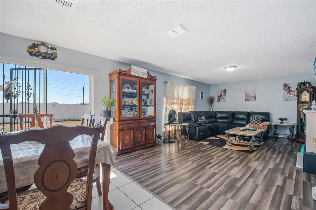 6 Alicante Court Kissimmee FL 34758