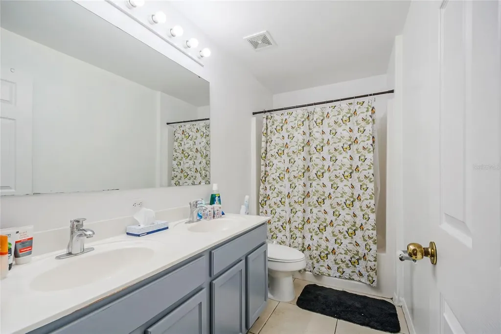 6 Alicante Court Kissimmee FL 34758