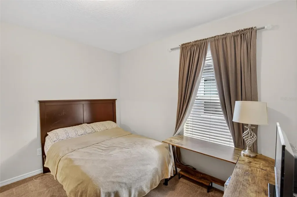 901 Golden Shiner Avenue Ruskin FL 33570