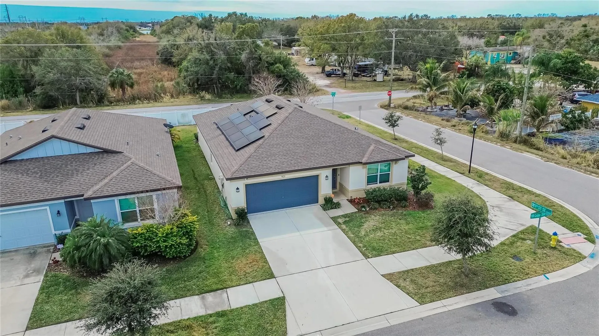901 Golden Shiner Avenue Ruskin FL 33570