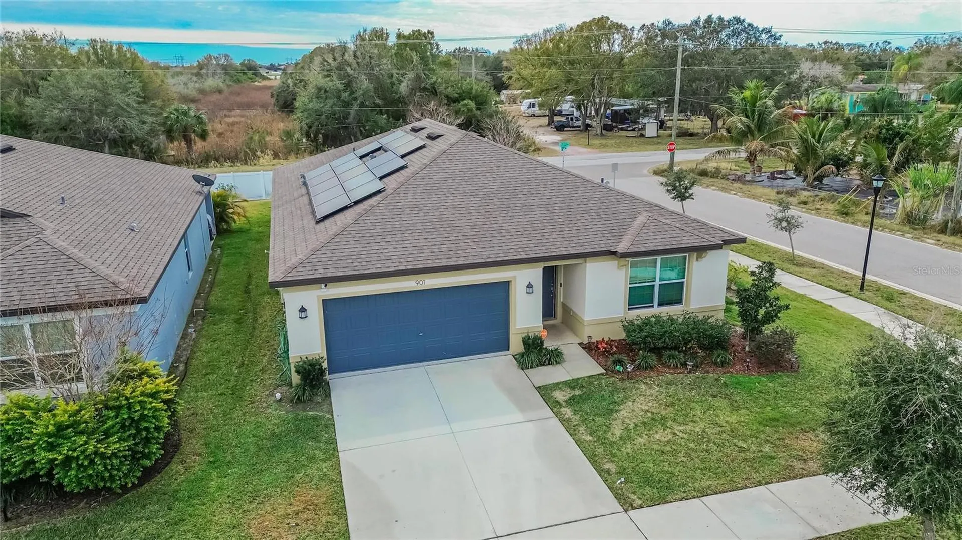 901 Golden Shiner Avenue Ruskin FL 33570