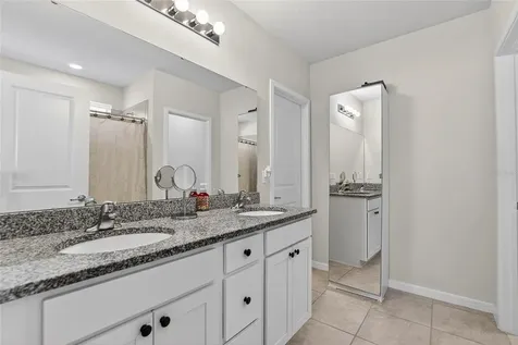 901 Golden Shiner Avenue Ruskin FL 33570