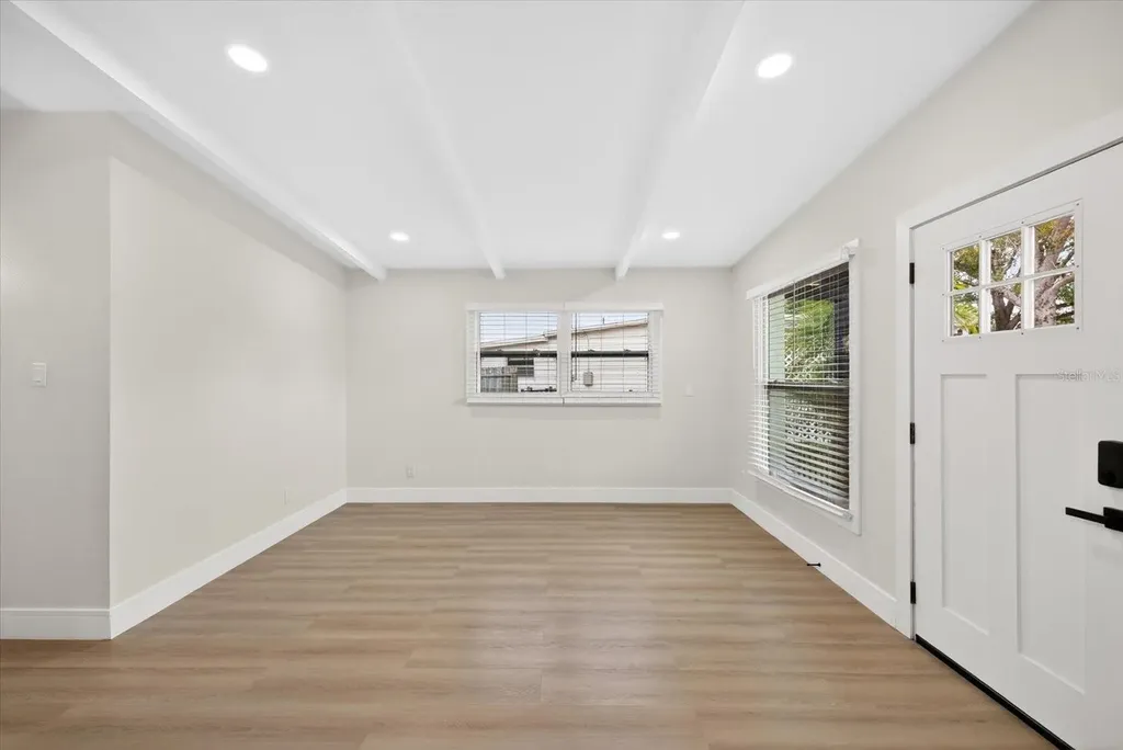5901 S Coolidge Avenue Tampa FL 33616
