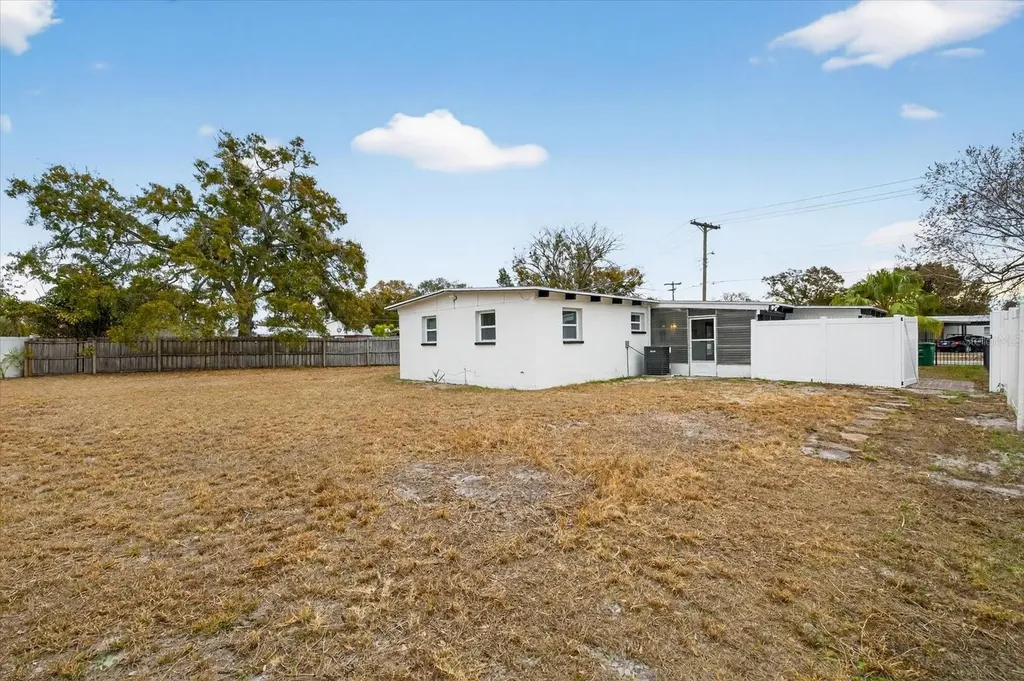 5901 S Coolidge Avenue Tampa FL 33616