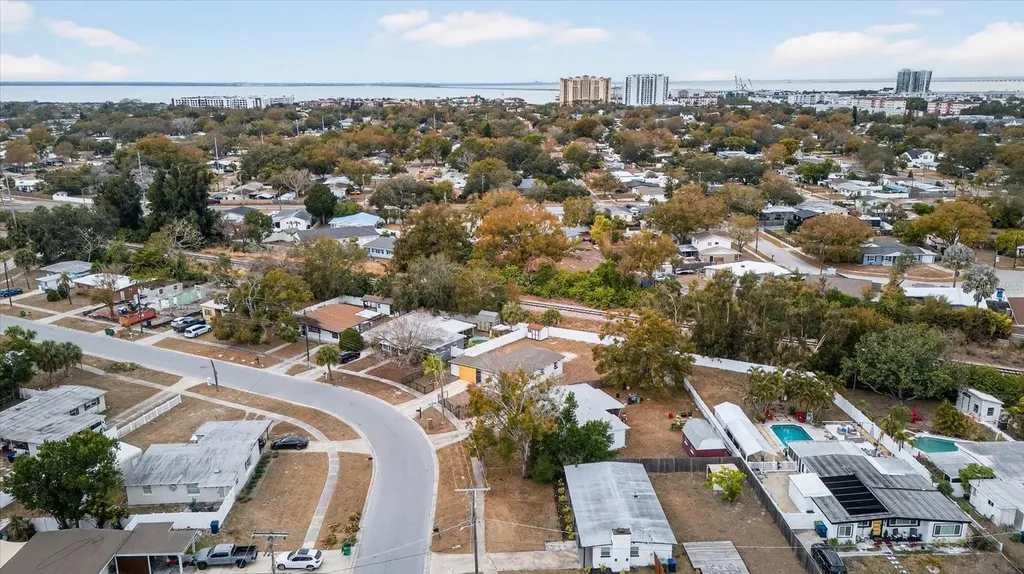 5901 S Coolidge Avenue Tampa FL 33616