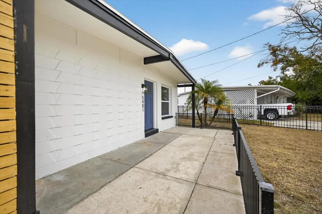 5901 S Coolidge Avenue Tampa FL 33616
