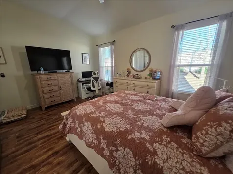8064 Bridgeport Bay Circle Mount Dora FL 32757