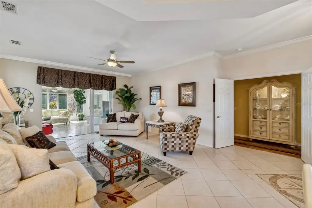 189 Largo Drive Poinciana FL 34759