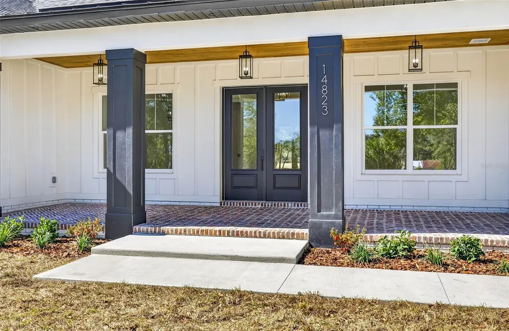 14823 Crimson Oaks Trail Dade City FL 33525