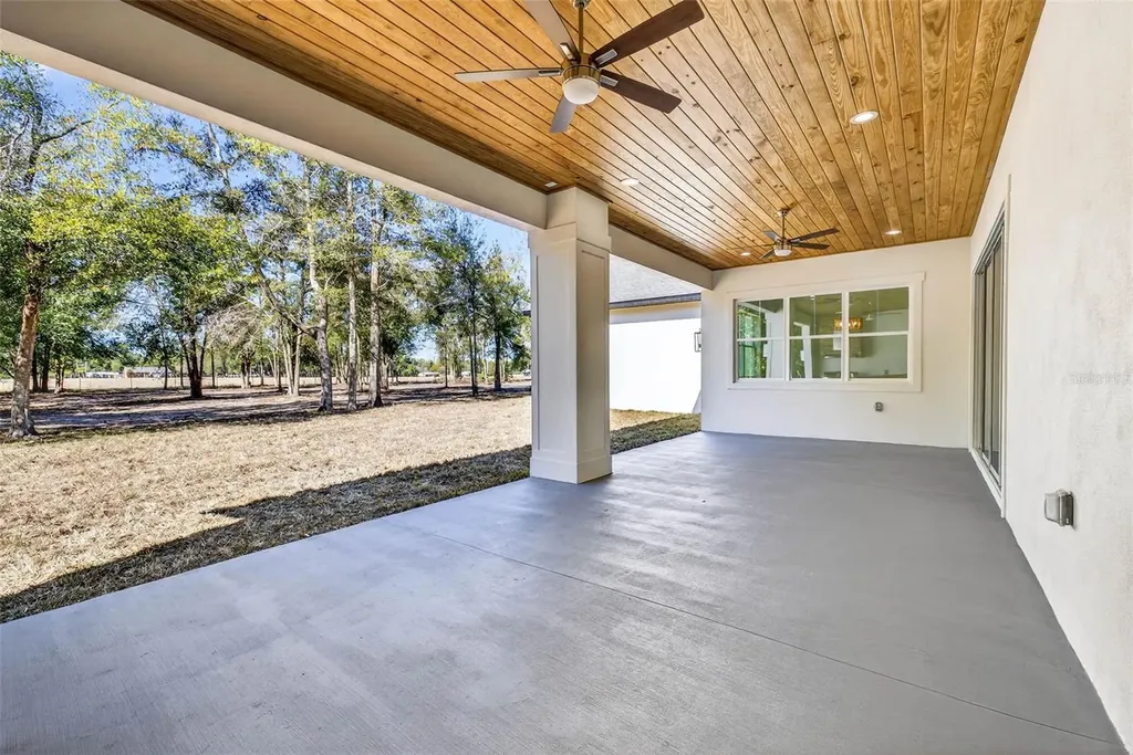 14823 Crimson Oaks Trail Dade City FL 33525