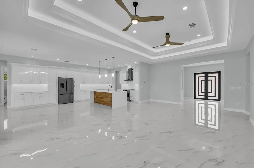 18702 Arapahoe Circle Port Charlotte FL 33948