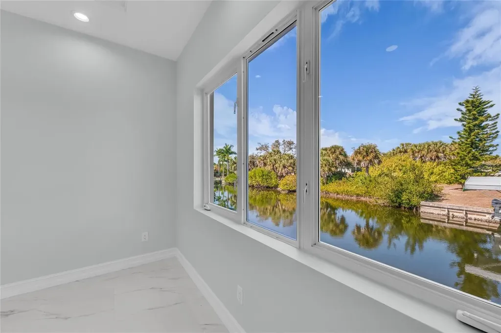 18702 Arapahoe Circle Port Charlotte FL 33948
