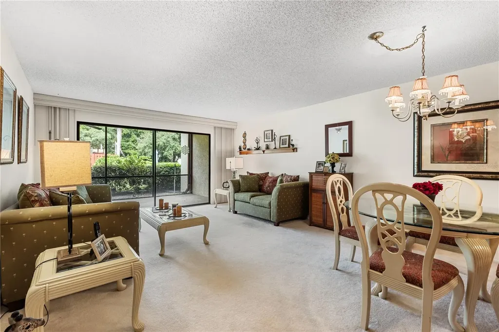 530 Spring Lakes Boulevard Bradenton FL 34210