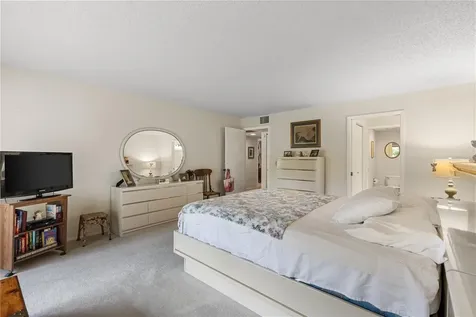 530 Spring Lakes Boulevard Bradenton FL 34210