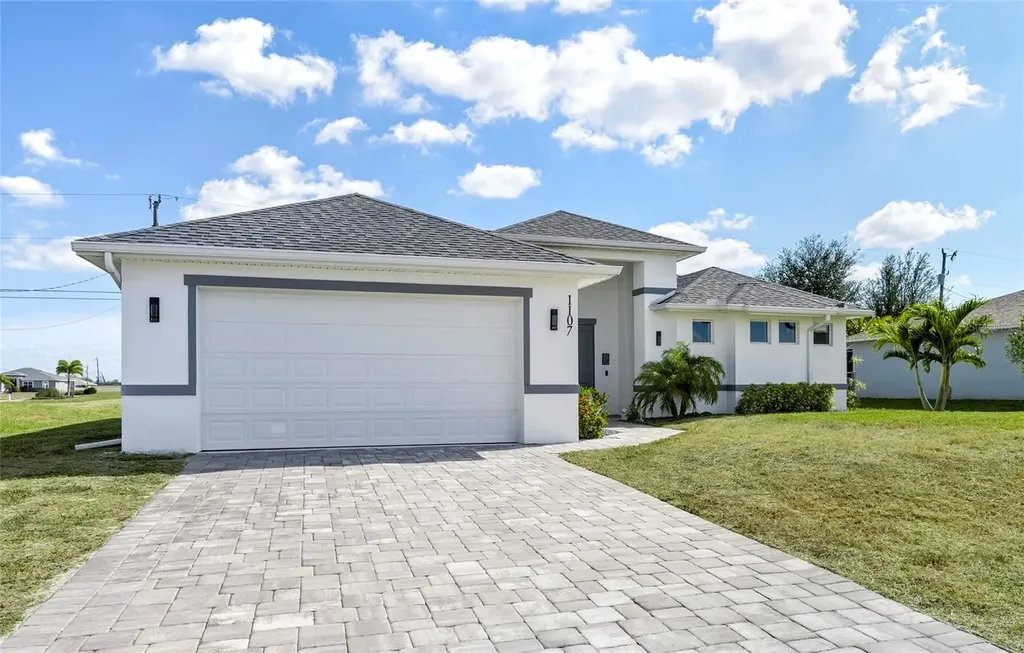1107 NW 7th Place Cape Coral FL 33993