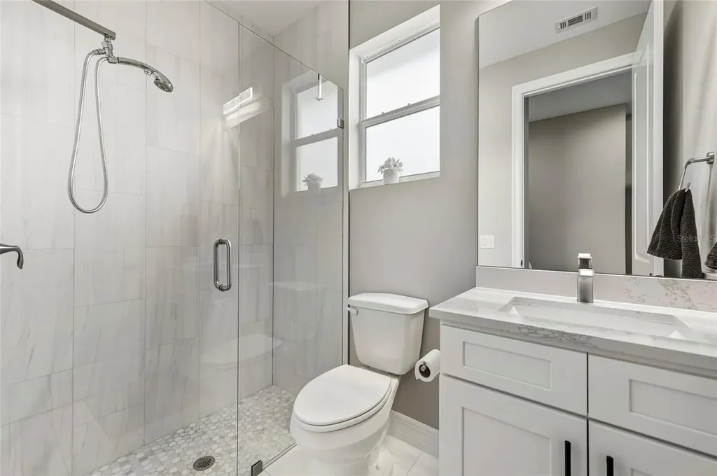 1107 NW 7th Place Cape Coral FL 33993