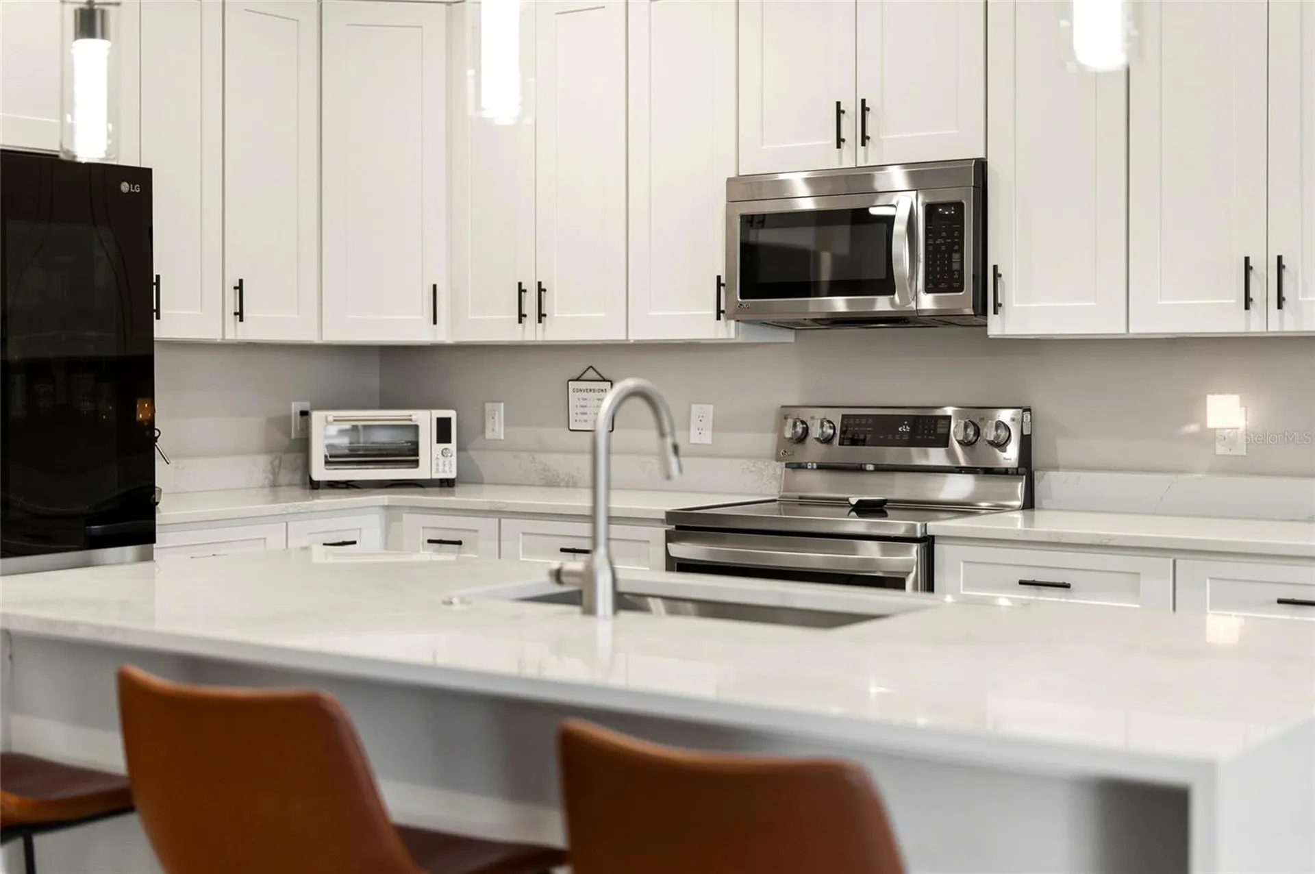 1107 NW 7th Place Cape Coral FL 33993