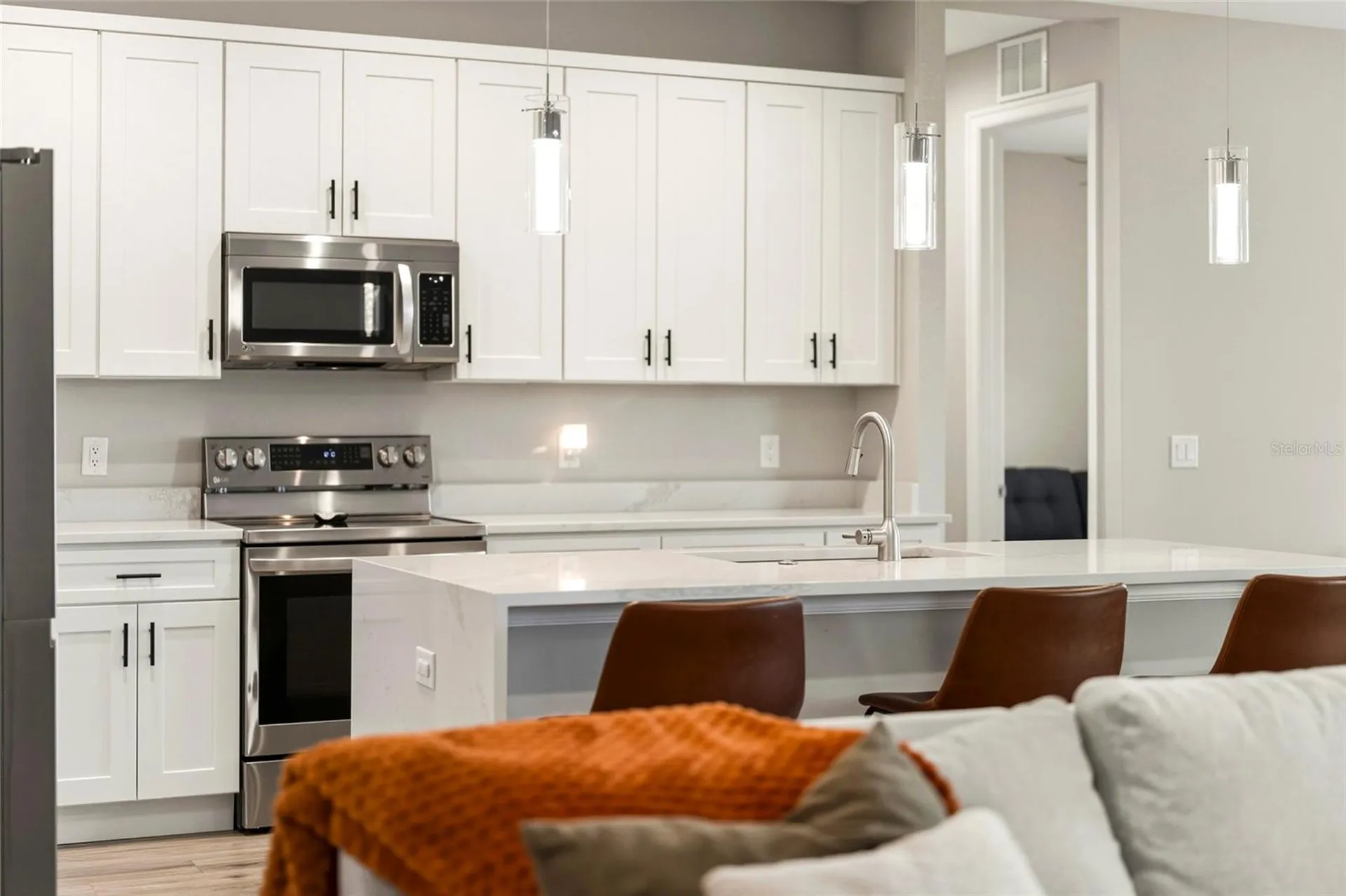 1107 NW 7th Place Cape Coral FL 33993