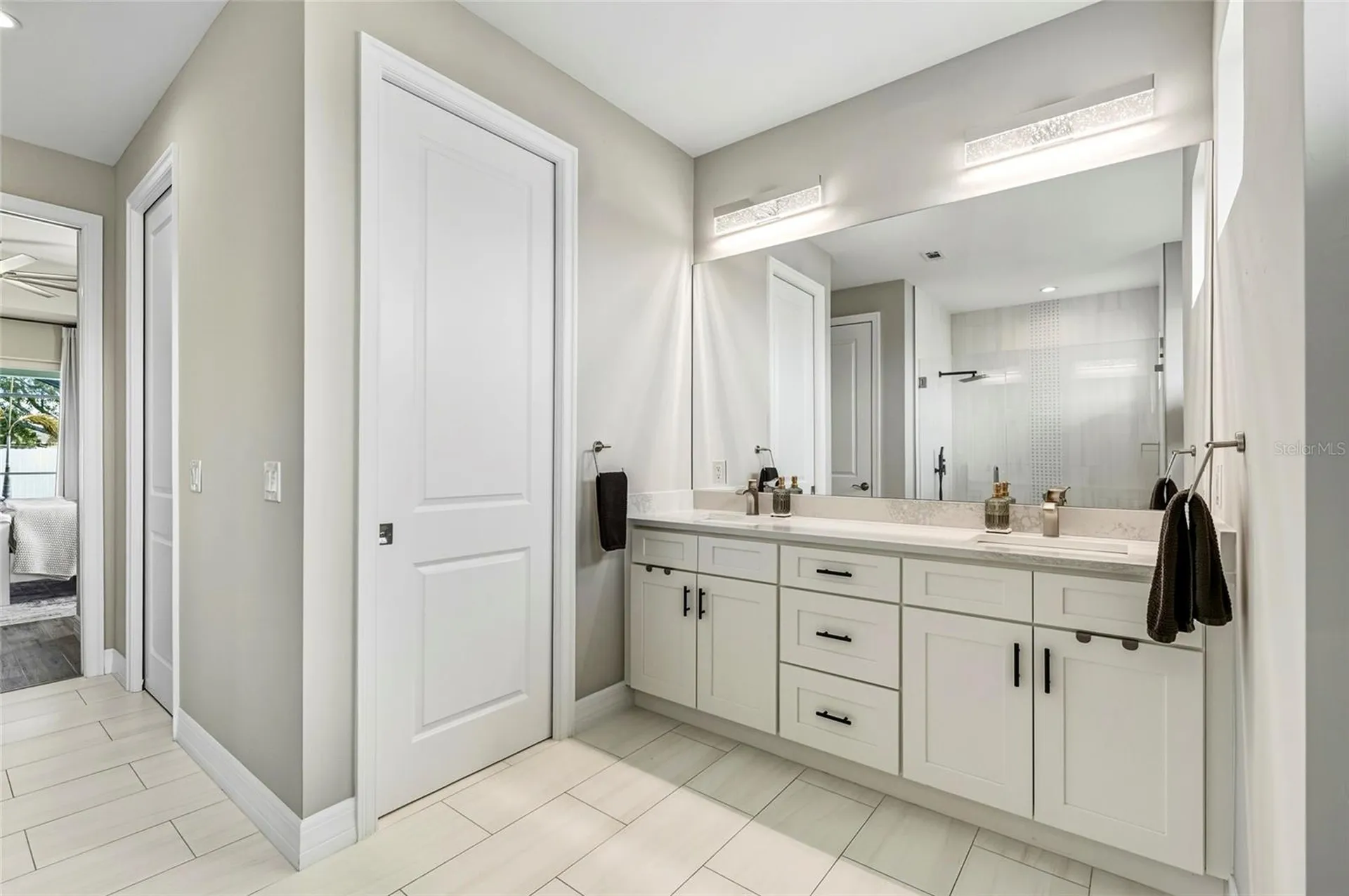 1107 NW 7th Place Cape Coral FL 33993