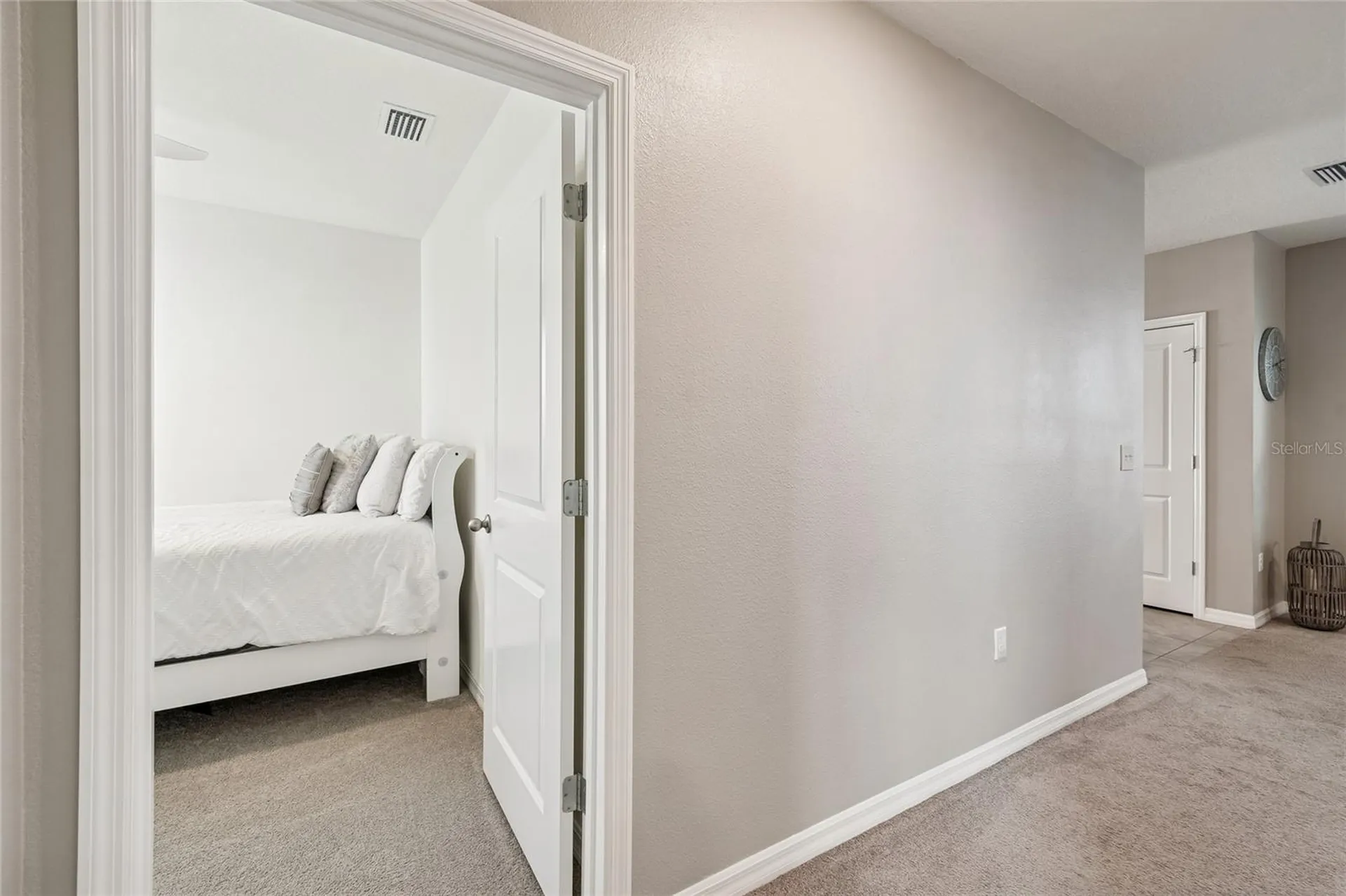5221 Hillside Meadow Place Tampa FL 33610