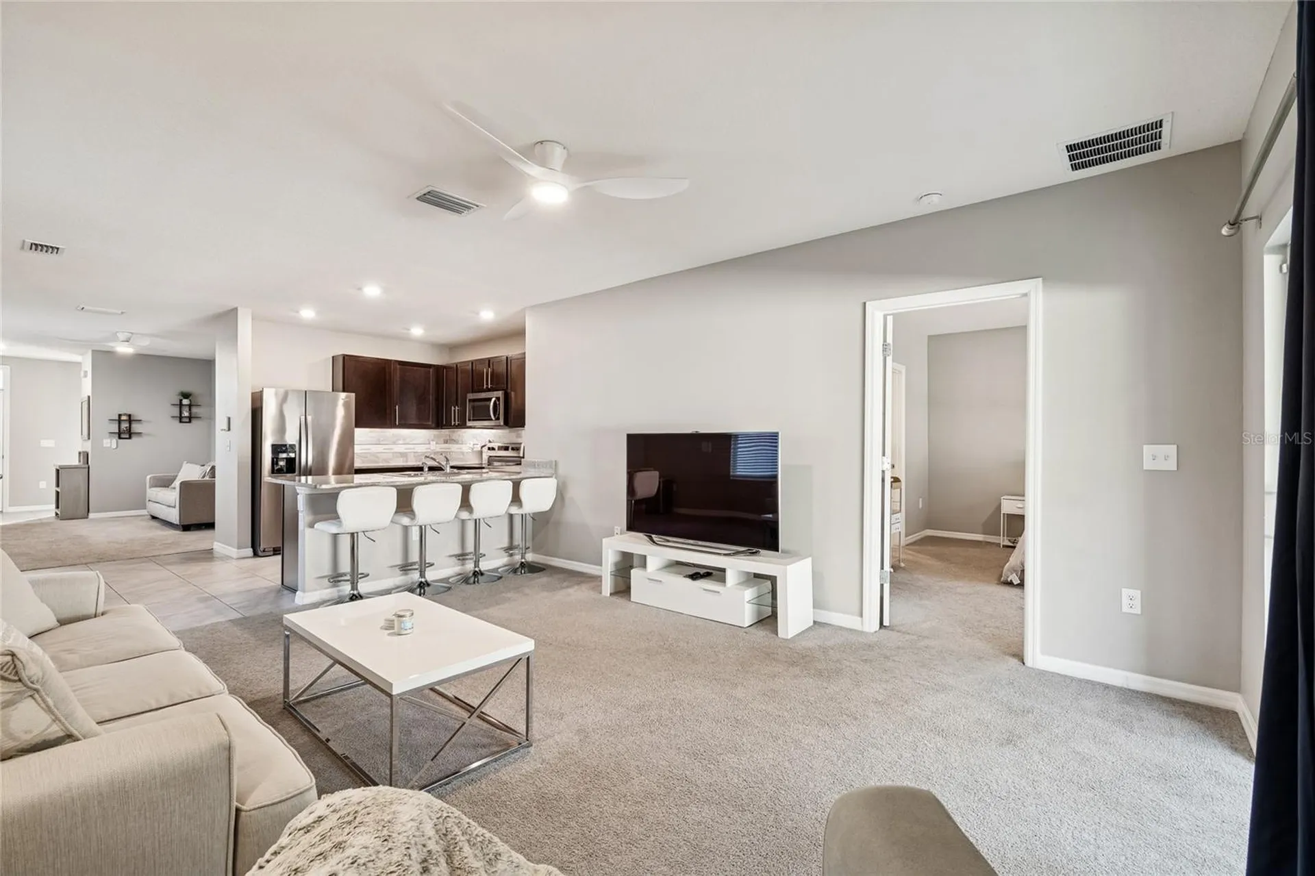5221 Hillside Meadow Place Tampa FL 33610