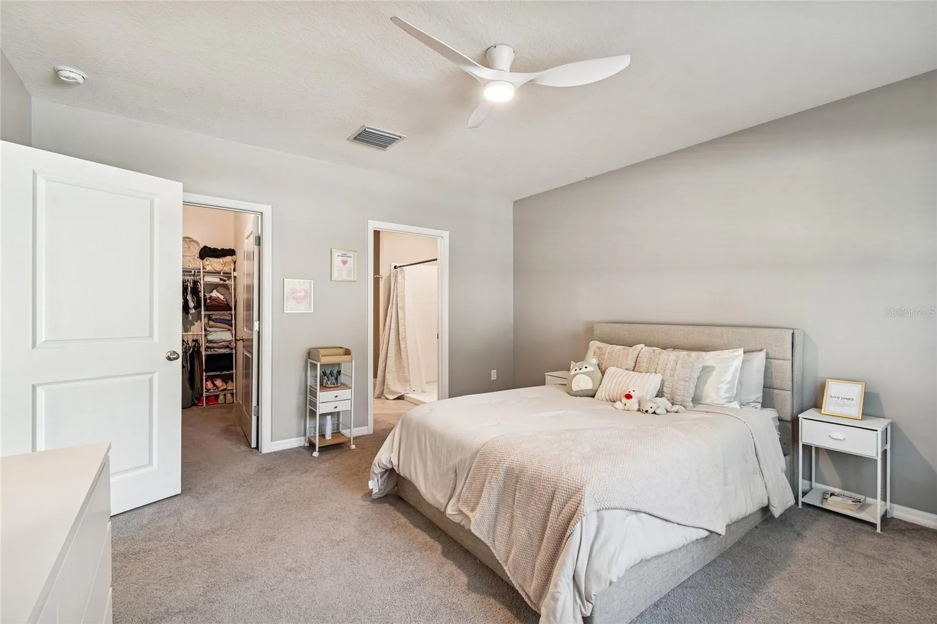 5221 Hillside Meadow Place Tampa FL 33610