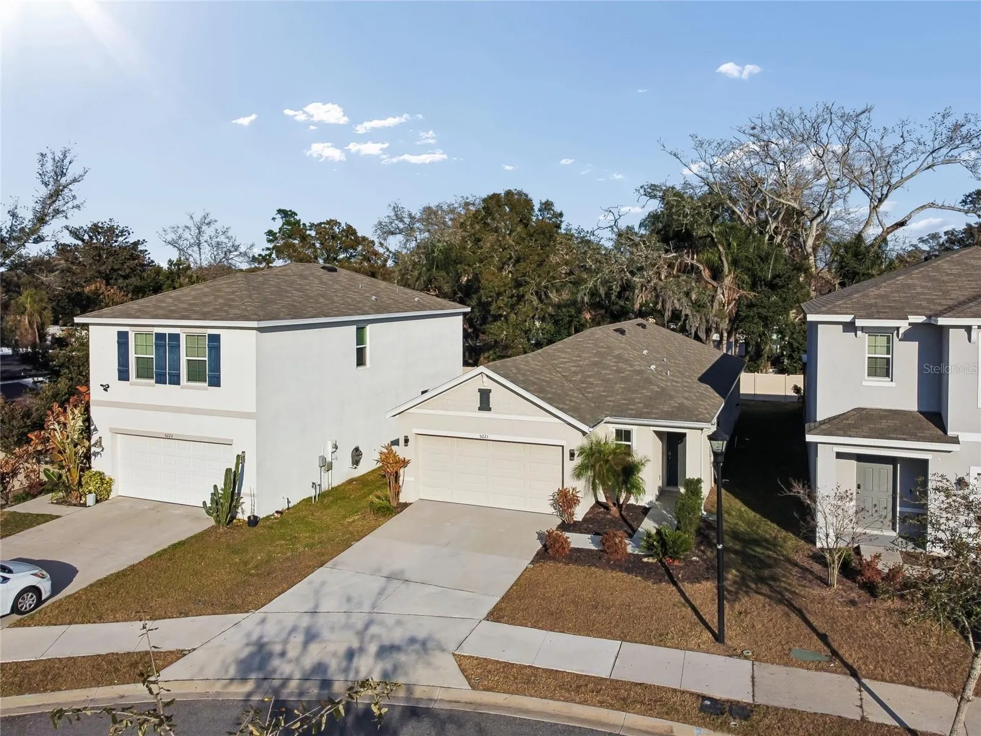 5221 Hillside Meadow Place Tampa FL 33610