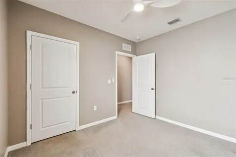 5221 Hillside Meadow Place Tampa FL 33610