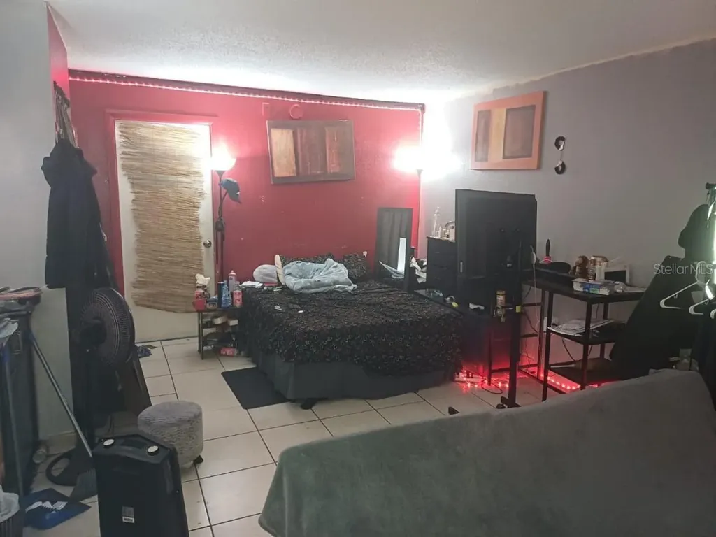 8421 S Orange Blossom Trail Orlando FL 32809