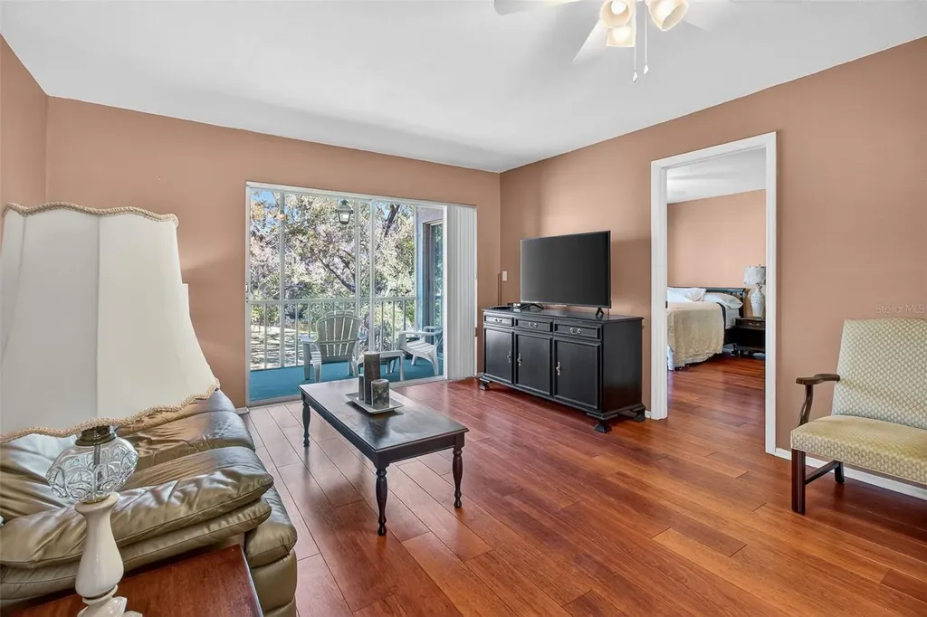 208 Cypress Court Oldsmar FL 34677