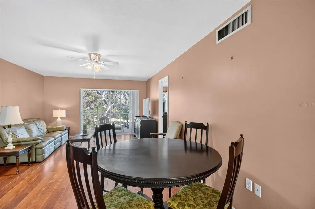 208 Cypress Court Oldsmar FL 34677