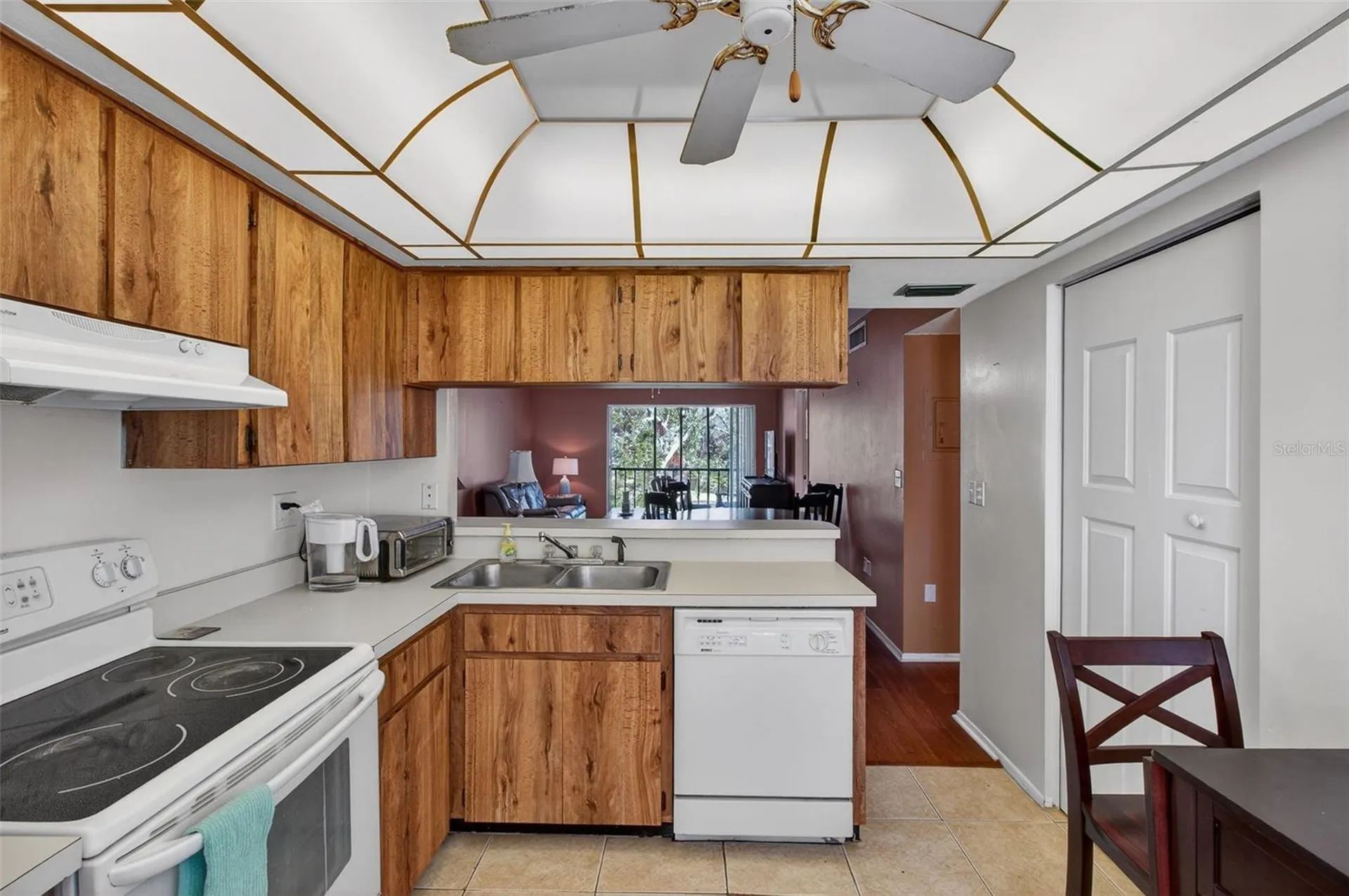 208 Cypress Court Oldsmar FL 34677