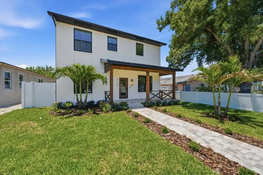 5130 Dartmouth Avenue N St Petersburg FL 33710