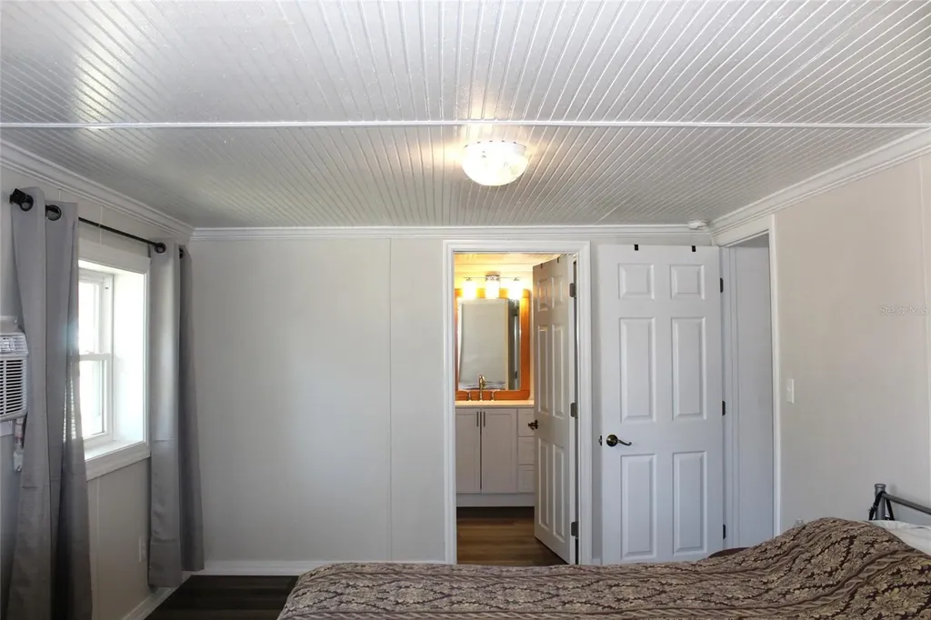 18664 SE 21st Place Silver Springs FL 34488
