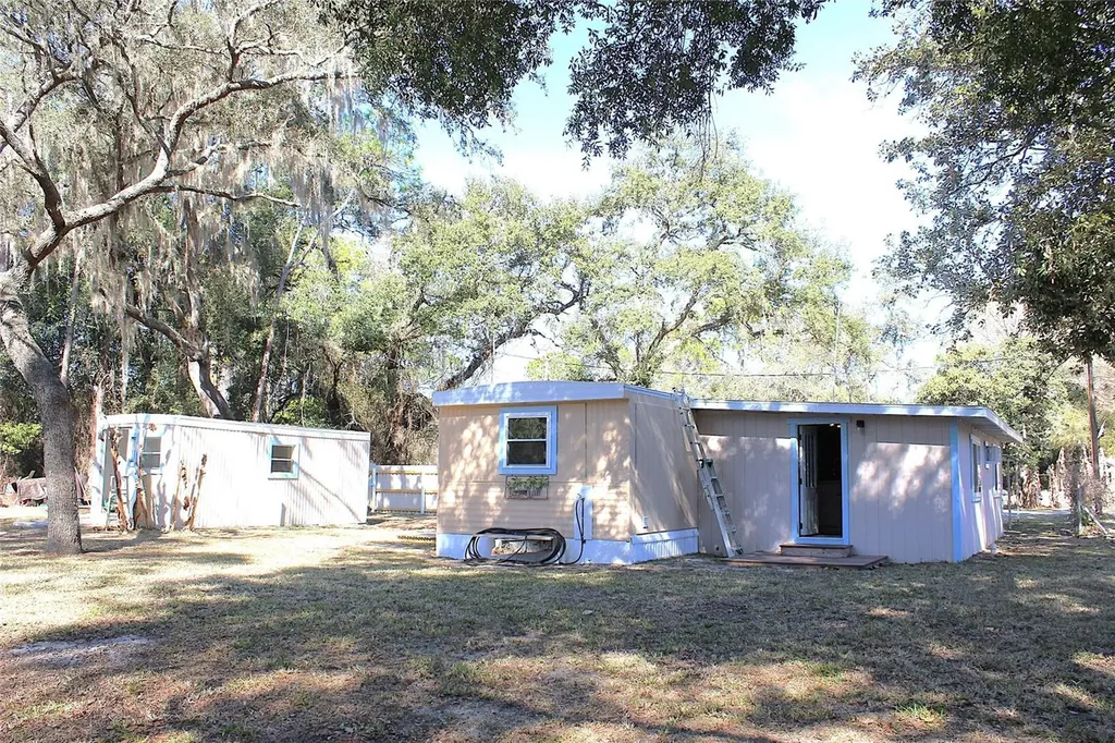 18664 SE 21st Place Silver Springs FL 34488
