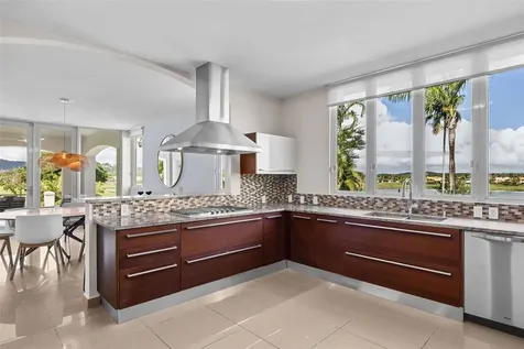 #1 Los Lagos Humacao PR 00791