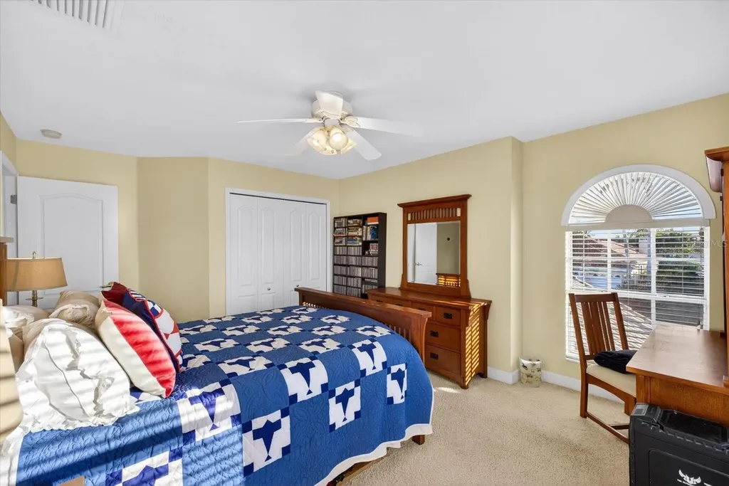 5510 E Longboat Boulevard Tampa FL 33615