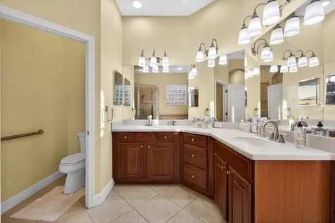 5510 E Longboat Boulevard Tampa FL 33615