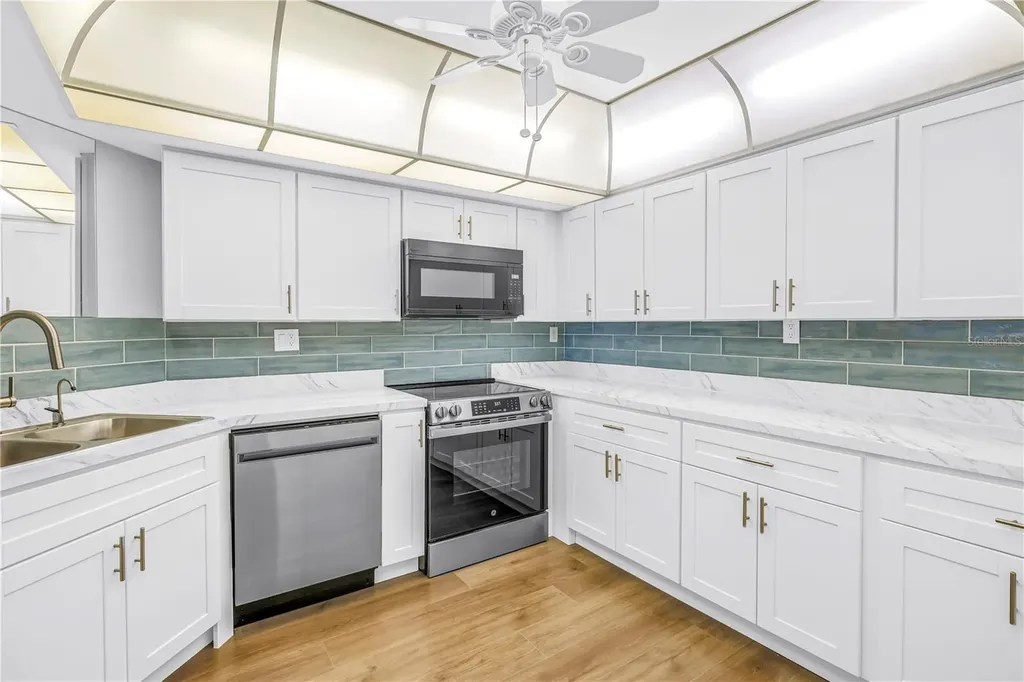7400 Sun Island Drive S South Pasadena FL 33707