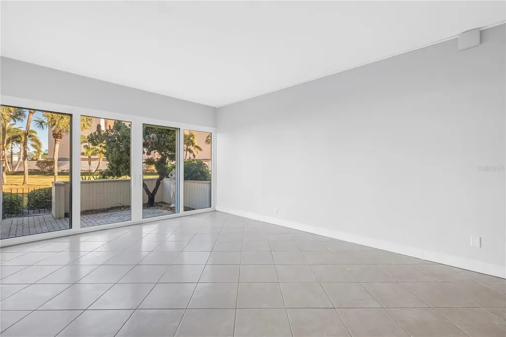 7400 Sun Island Drive S South Pasadena FL 33707