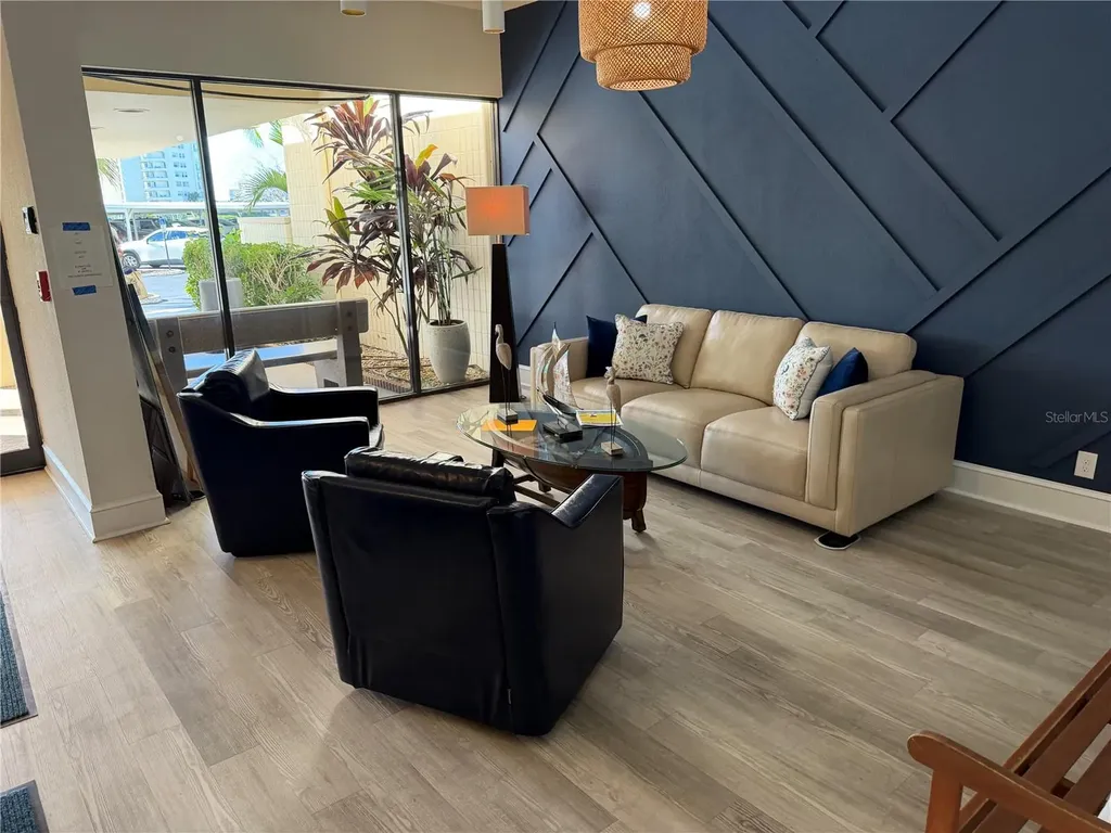 7400 Sun Island Drive S South Pasadena FL 33707