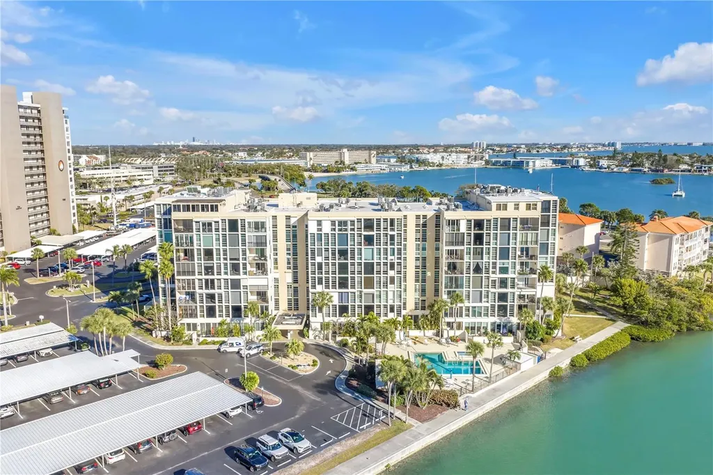 7400 Sun Island Drive S South Pasadena FL 33707