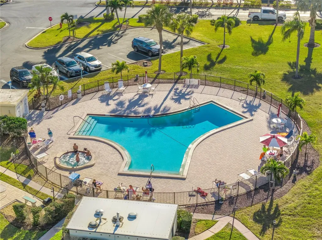 7400 Sun Island Drive S South Pasadena FL 33707